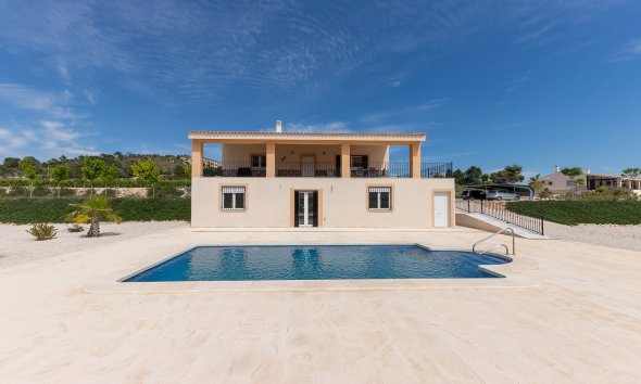 Villa - Használt Ingatlanok - La Romana - Inland