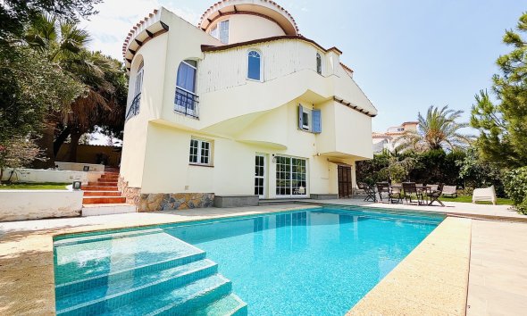 Villa - Használt Ingatlanok - La Zenia - Costa Blanca