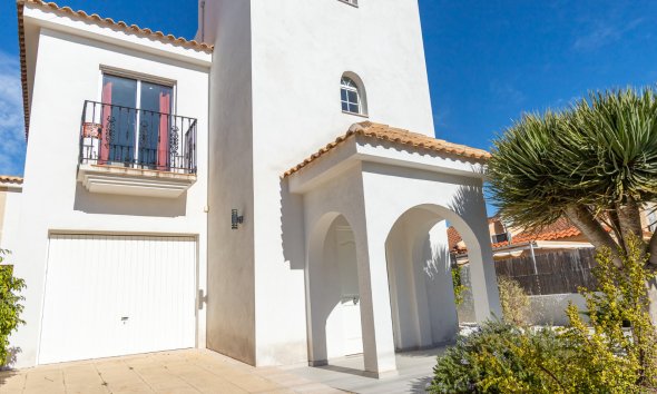 Villa - Használt Ingatlanok - Los Balcones - Costa Blanca