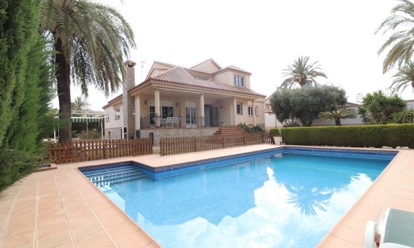 Villa - Használt Ingatlanok - Mil Palmeras - Costa Blanca
