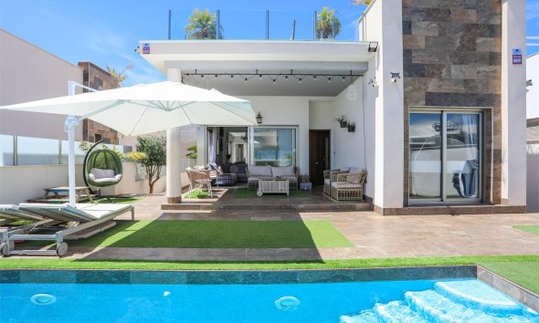 Villa - Használt Ingatlanok - Orihuela Costa - Costa Blanca