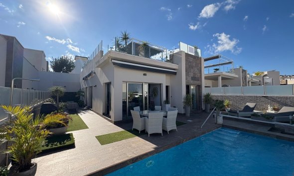 Villa - Használt Ingatlanok - Orihuela Costa - Costa Blanca