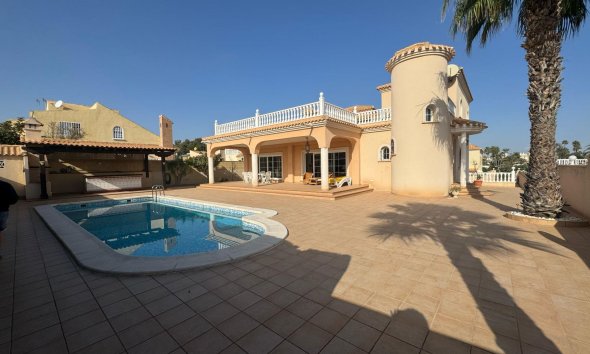 Villa - Használt Ingatlanok - Orihuela Costa -
                Playa Flamenca