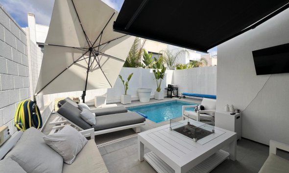 Villa - Használt Ingatlanok - Orihuela Costa -
                Villamartín-las Filipinas