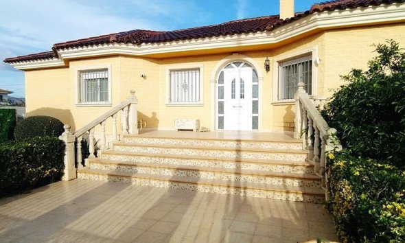 Villa - Használt Ingatlanok - Orihuela -
                LOS DESEMPARADOS