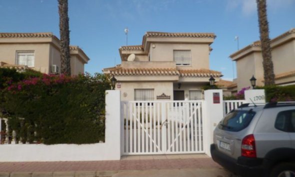 Villa - Használt Ingatlanok - Playa Flamenca -
                Costa Blanca