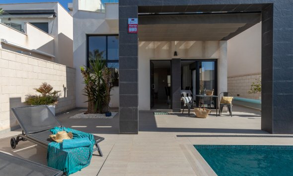 Villa - Használt Ingatlanok - Rojales -
                Inland