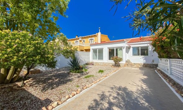 Villa - Használt Ingatlanok - Torrevieja - Costa Blanca