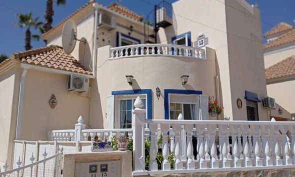 Villa - Használt Ingatlanok - Villamartin -
                Costa Blanca