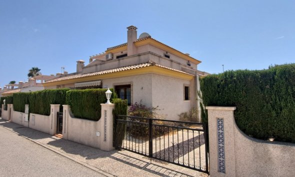 Villa - Használt Ingatlanok - Villamartin - Costa Blanca