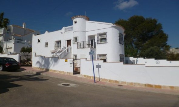 Villa - Használt Ingatlanok - Villamartin - Costa Blanca
