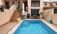 Villa / Ikerház - Használt Ingatlanok -
                Los Alcazares - MLSC2409344