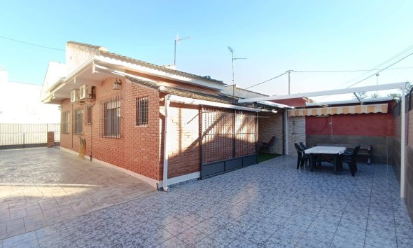 Villa / Ikerház - Használt Ingatlanok - San Pedro del Pinatar -
                Los Cuarteros