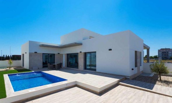 Villa - Nouvelle construction - Daya Nueva -
                Centro