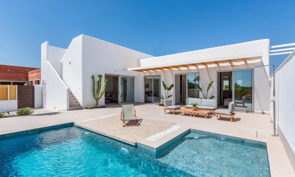 Villa - Obra nueva - Benijofar -
                Centro