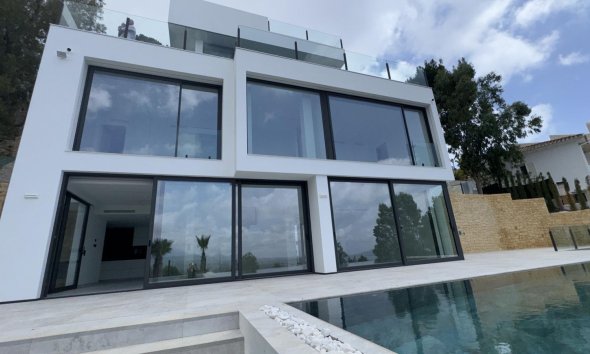 Villa - Resale - Altea -
                Altea Hills