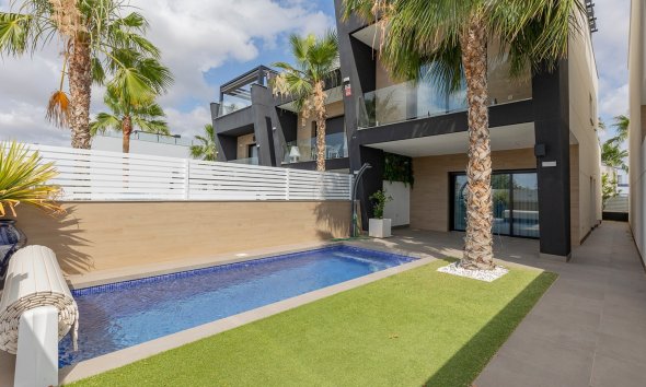 Villa - Resale - Benijofar -
                Costa Blanca
