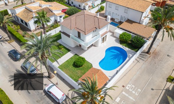 Villa - Resale - Cabo Roig -
                Cabo Roig