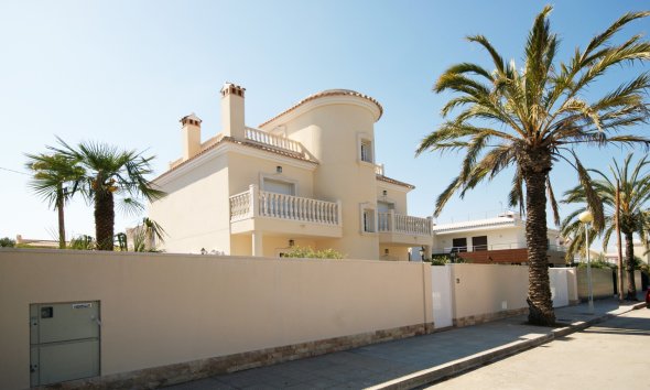 Villa - Resale - Cabo Roig - Costa Blanca