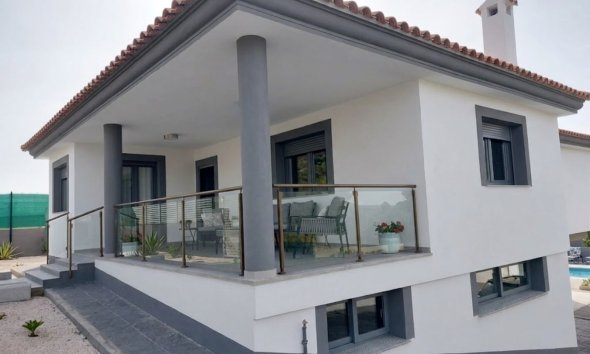 Villa - Resale - Calasparra -
                Inland