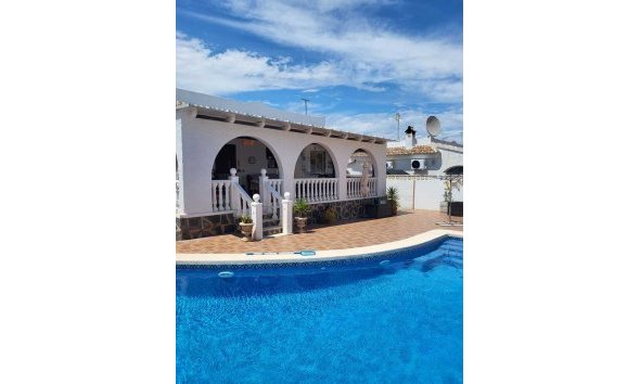 Villa - Resale - Camposol -
                Fortuna