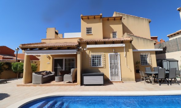 Villa - Resale - Fortuna -
                Inland