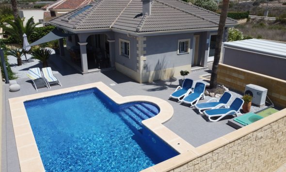 Villa - Resale - La Romana - Inland