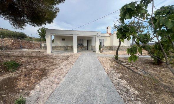 Villa - Resale - La Solana -
                La Solana