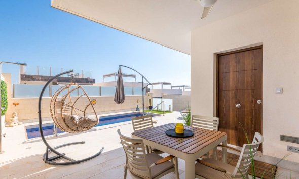 Villa - Resale - Orihuela Costa -
                Costa Blanca