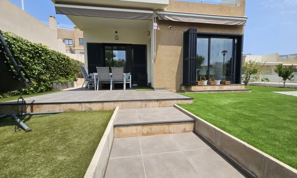Villa - Resale - Orihuela Costa - La Regia
