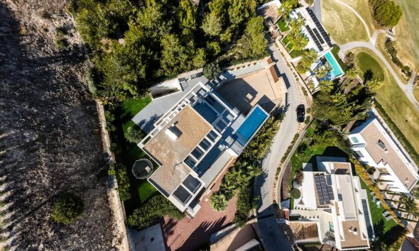 Villa - Resale - Orihuela - Las Colinas Golf