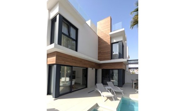 Villa - Resale - Santiago de la Ribera -
                Costa Calida
