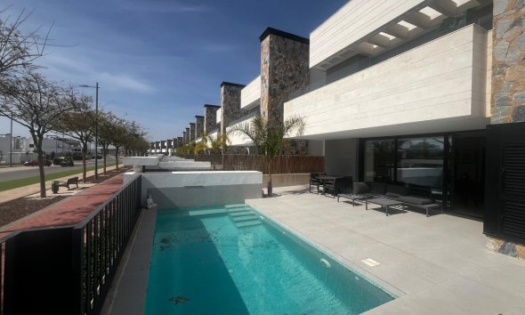 Villa - Resale - Torre Pacheco -
                Inland