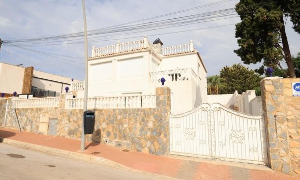 Villa - Resale - Torrevieja - Costa Blanca
