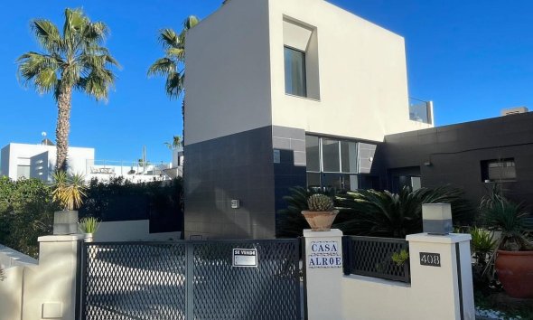 Villa - Resale - Villamartin - Costa Blanca