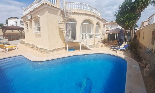 Villa - Resale - Villamartin - Costa Blanca