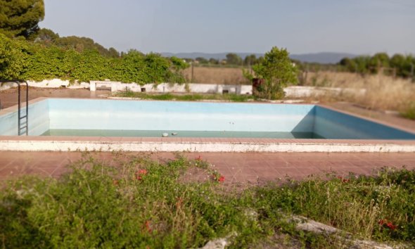 Villa - Resale - Yecla -
                Inland