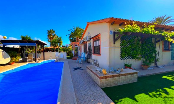 Villa - Revente - Cabo Roig - Costa Blanca