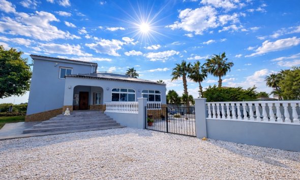 Villa - Revente - Catral -
                Costa Blanca