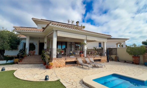 Villa - Revente - Dehesa de Campoamor -
                Costa Blanca