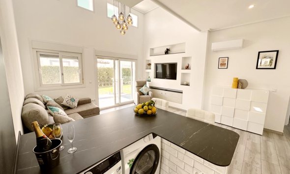 Villa - Revente - La Torre Golf Resort -
                Inland