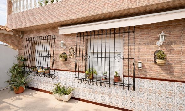 Villa - Revente - Lo Pagan -
                La Puntica