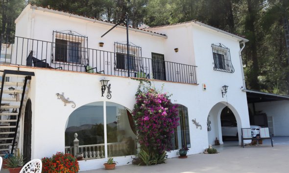 Villa - Revente - Parcent -
                Inland