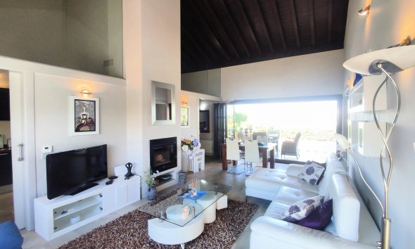 Villa - Revente - Peraleja Golf - Inland