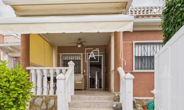 Villa - Revente - Pinar de Campoverde -
                Inland