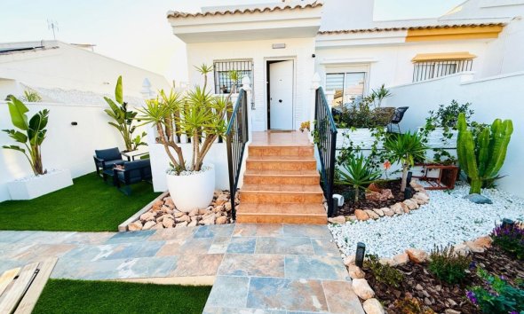 Villa - Revente - Sucina -
                Inland