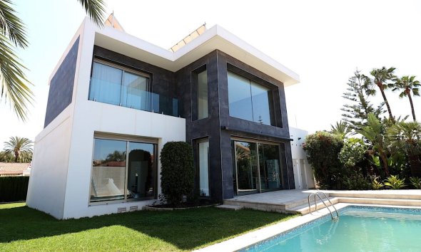 Villa - Revente - Torrevieja - Costa Blanca