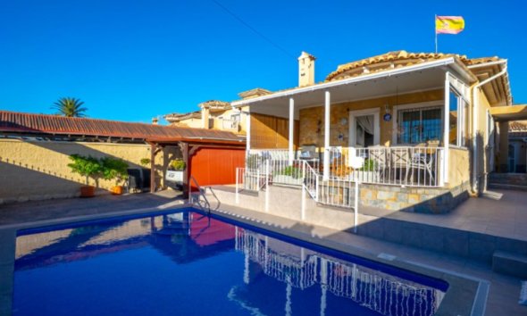 Villa - Revente - Torrevieja -
                Costa Blanca