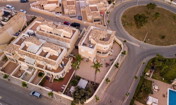 Villa - Revente - Torrevieja -
                La Siesta - El Salado - Torreta