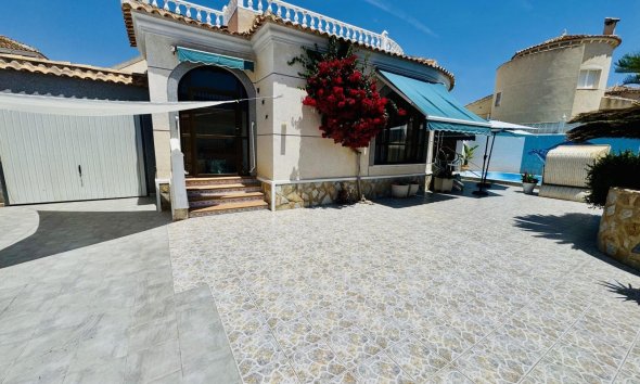 Villa - Revente - Torrevieja -
                La Siesta - El Salado - Torreta